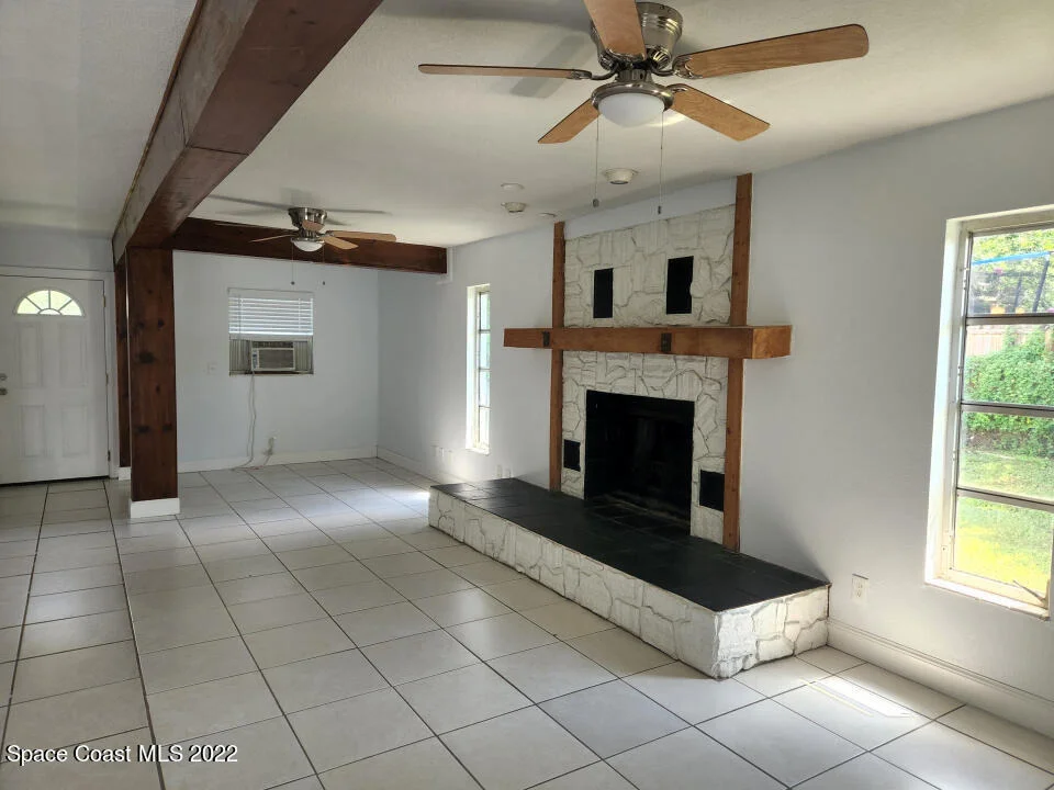 Photo of 2552 Stratford Drive