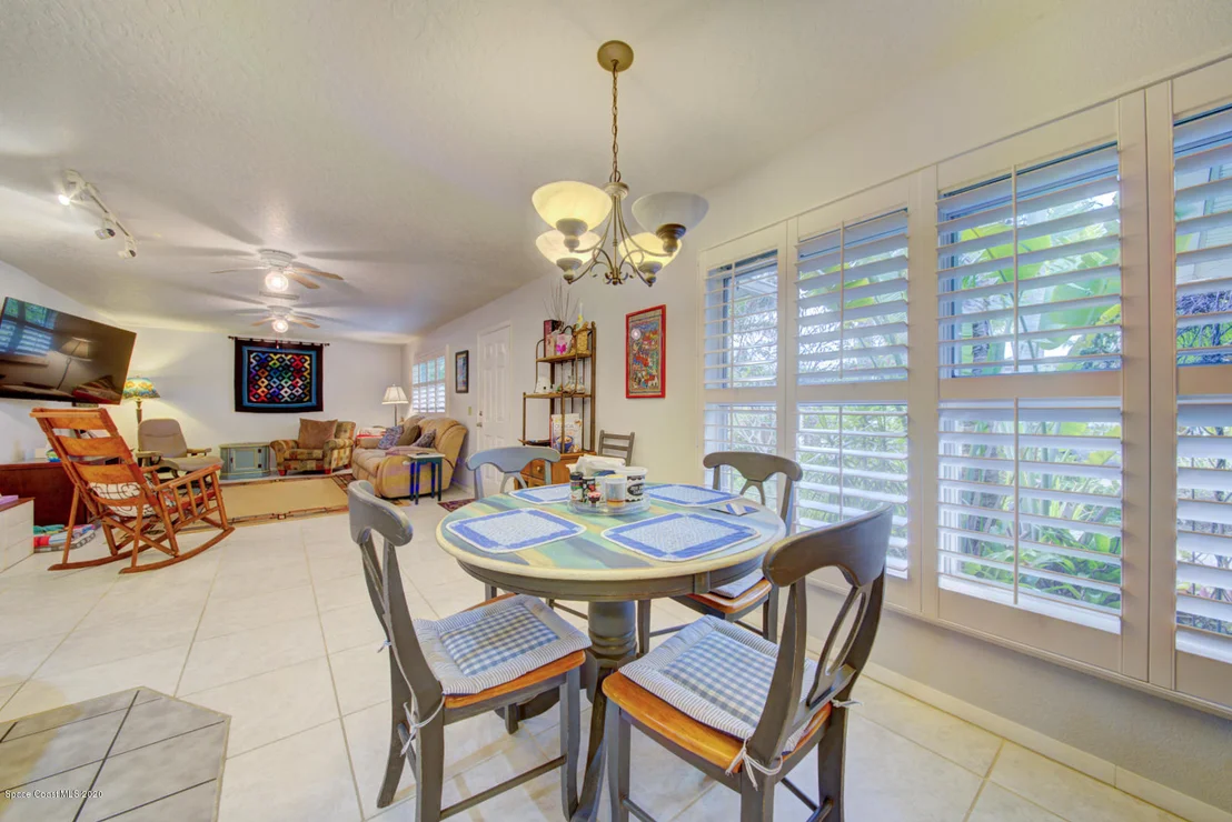 Photo of 309 W Exeter Street
