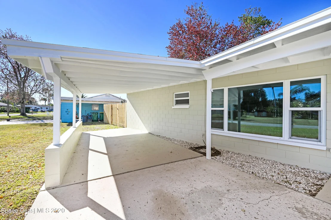 Photo of 2933 Matthew Drive