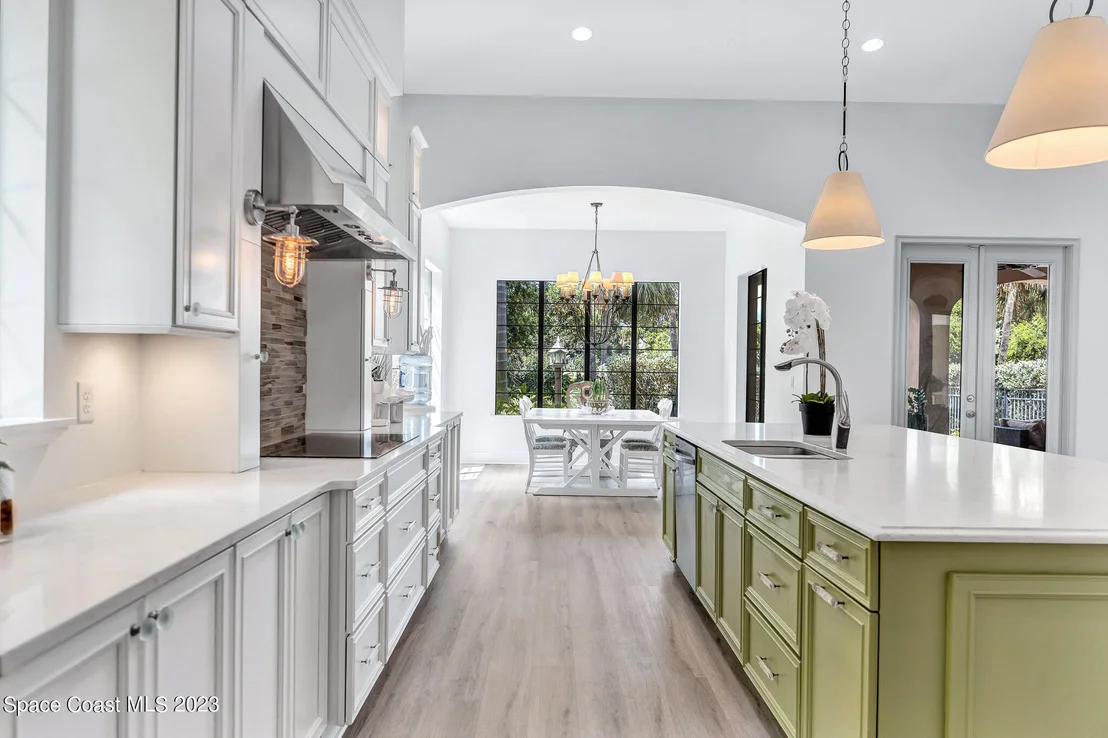 Photo of 184 Whaler Drive