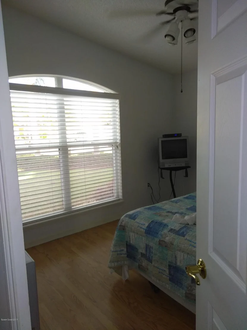 Photo of 1194 Meadow Lake Road
