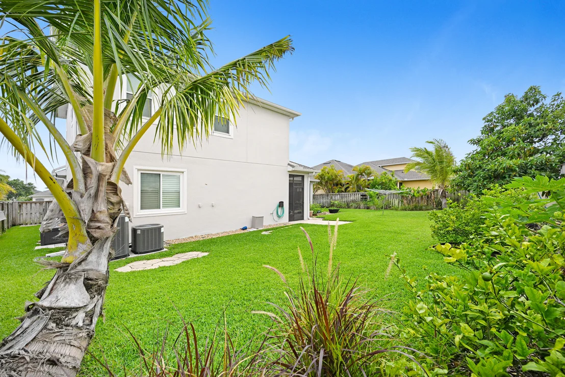 Photo of 5800 Rusack Drive