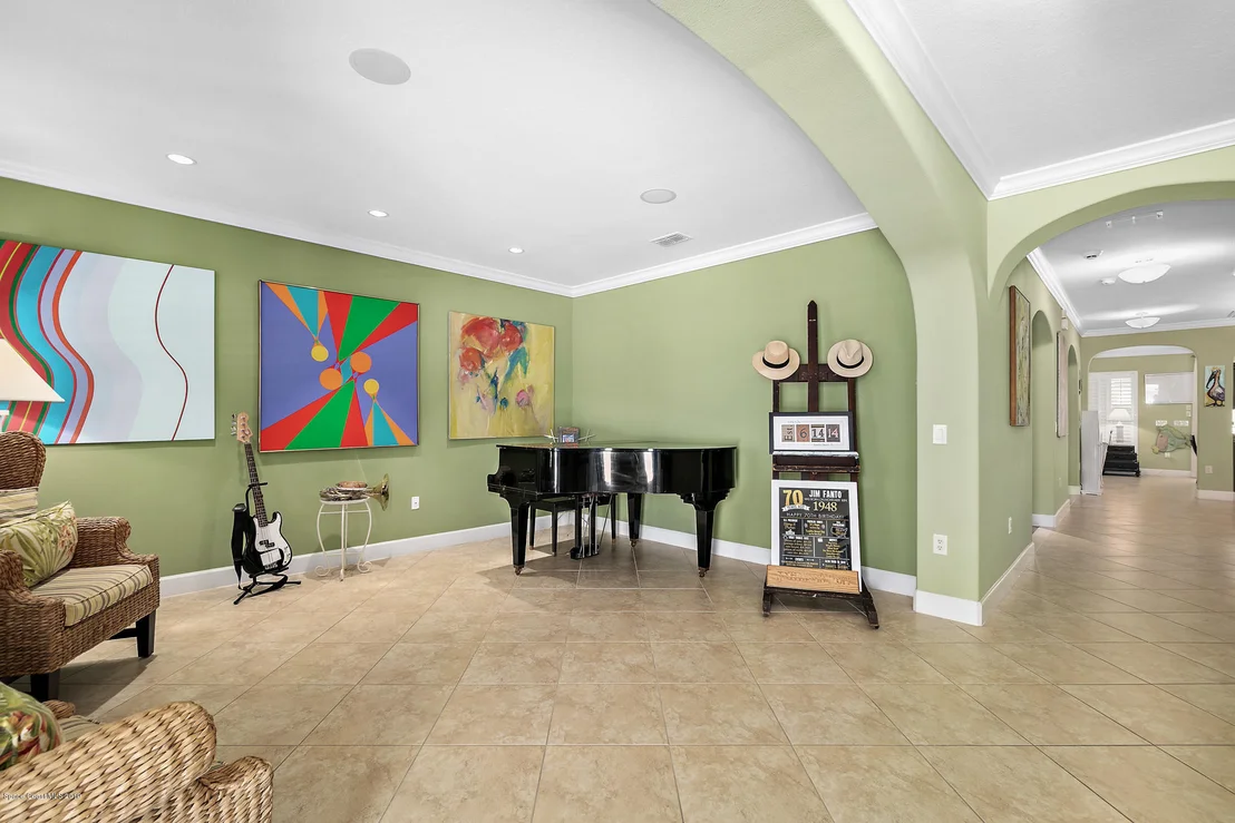 Photo of 698 Monterey Drive
