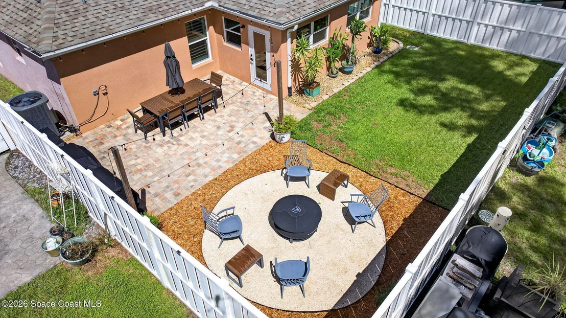 Photo of 1716 Vista Lake Circle