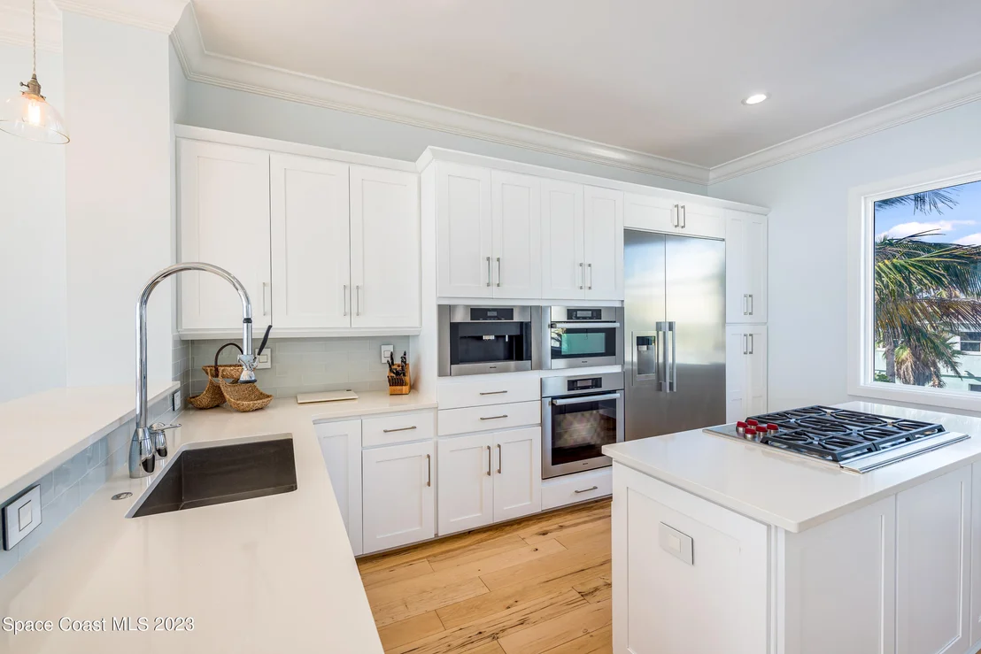 Photo of 795 Shell Street
