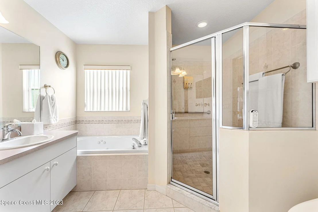 Photo of 1027 Pine Creek Circle NE