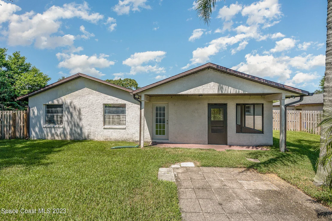 Photo of 845 Westport Drive