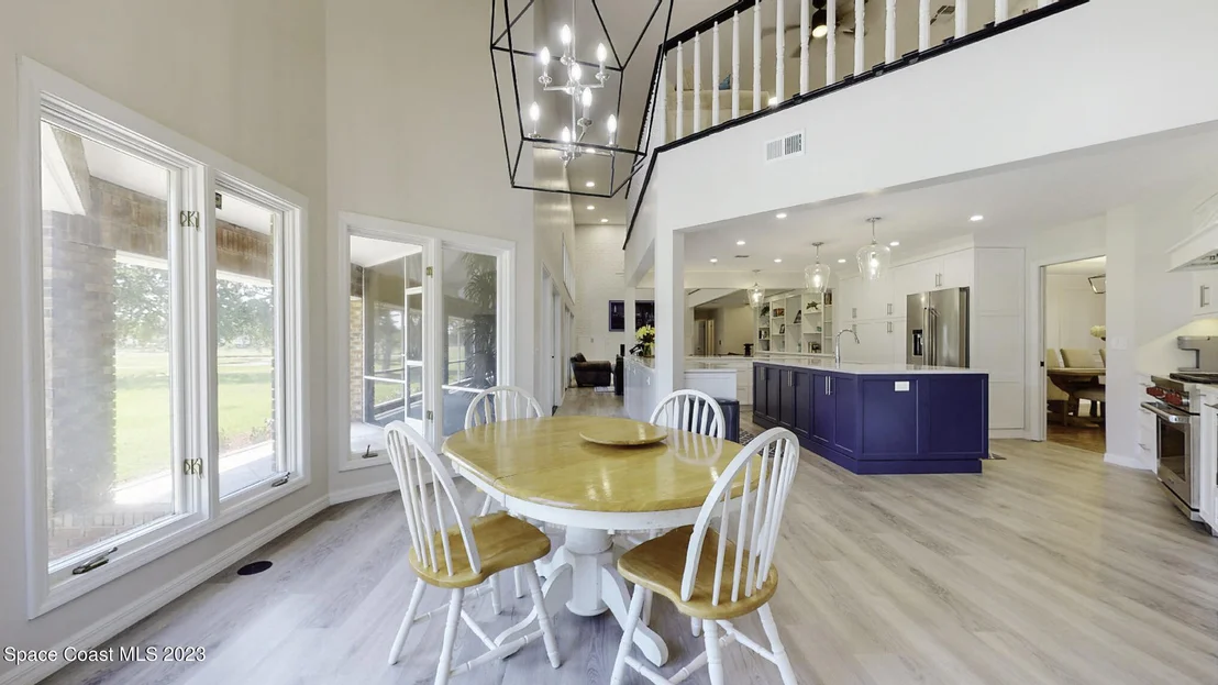 Photo of 607 Woodbridge Drive