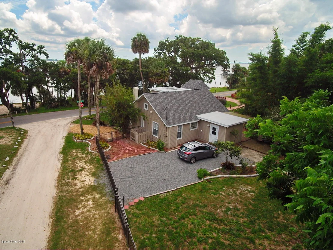 Photo of 4013 Indian River Drive N