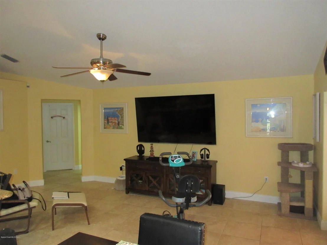 Photo of 1837 Thesy Drive