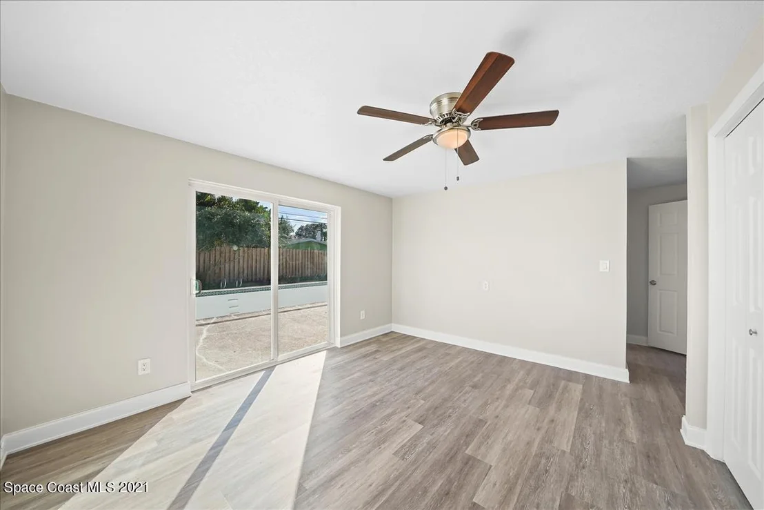 Photo of 445 Bahama Drive