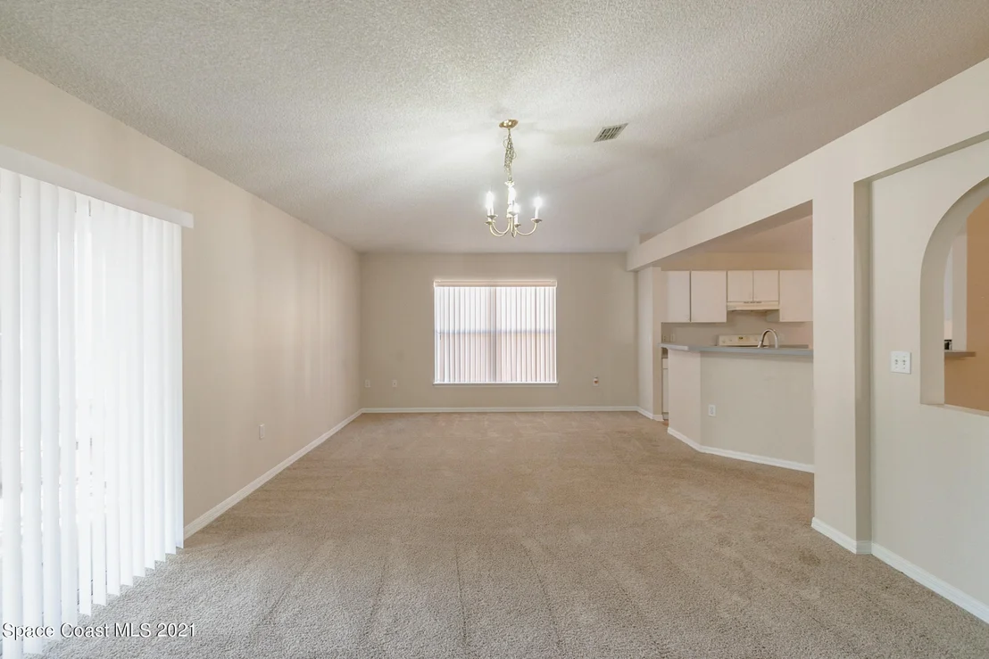 Photo of 8511 Ivanhoe Drive
