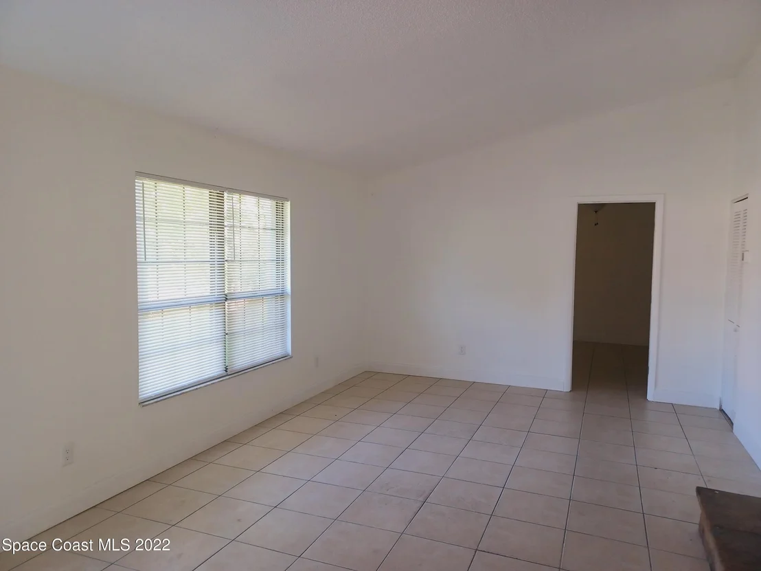 Photo of 6465 Cable Avenue