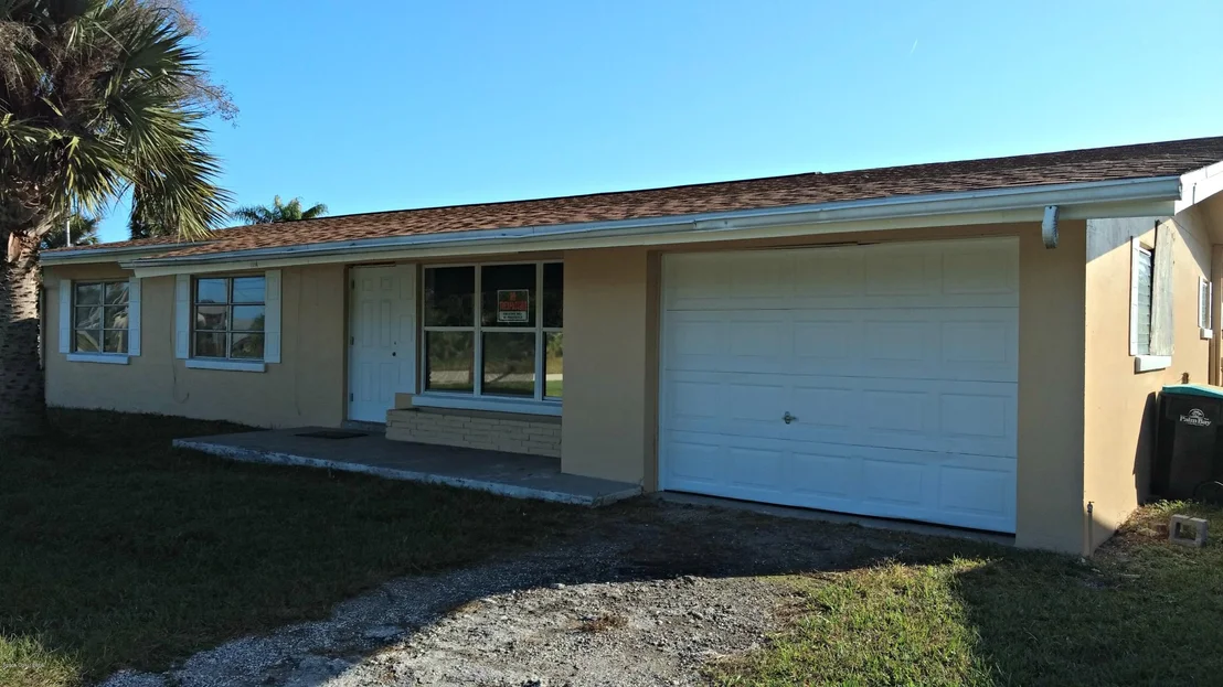 Photo of 2394 Shenandoah Road NE