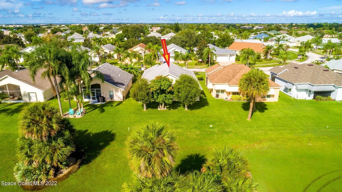 Photo of 2396 Addington Circle