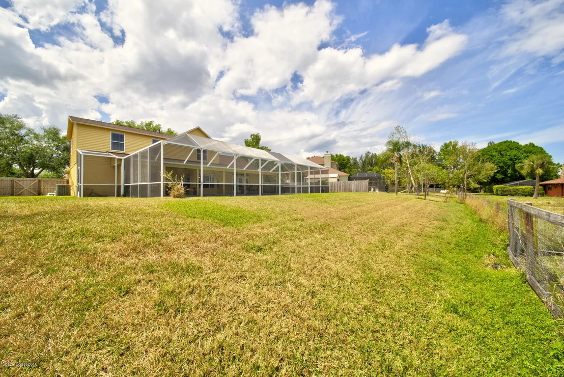 Photo of 1468 Wellington Circle