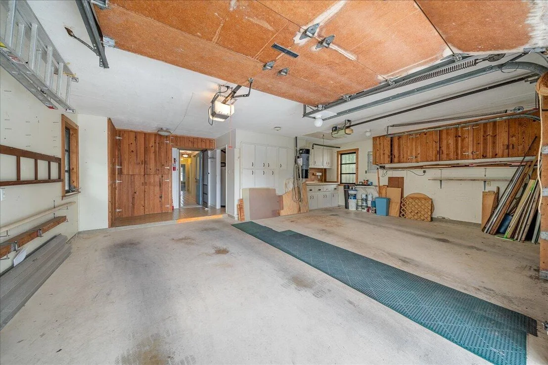 Photo of 1748 Bay Shore Drive