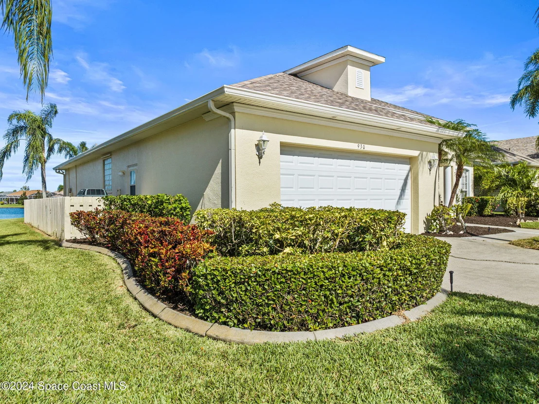 Photo of 930 Starling Way