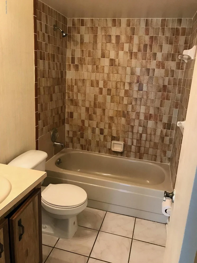 Photo of 6000 Grissom Parkway