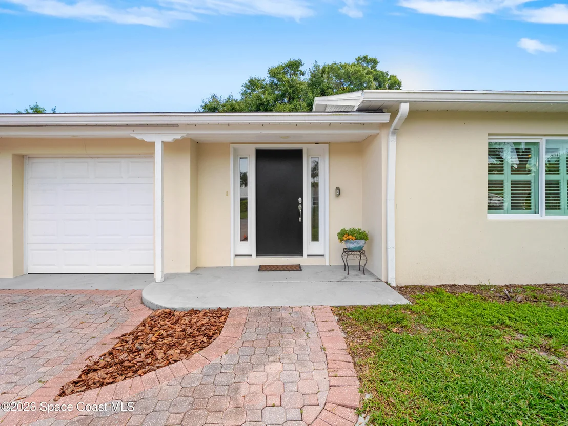 Photo of 807 Ballard Drive