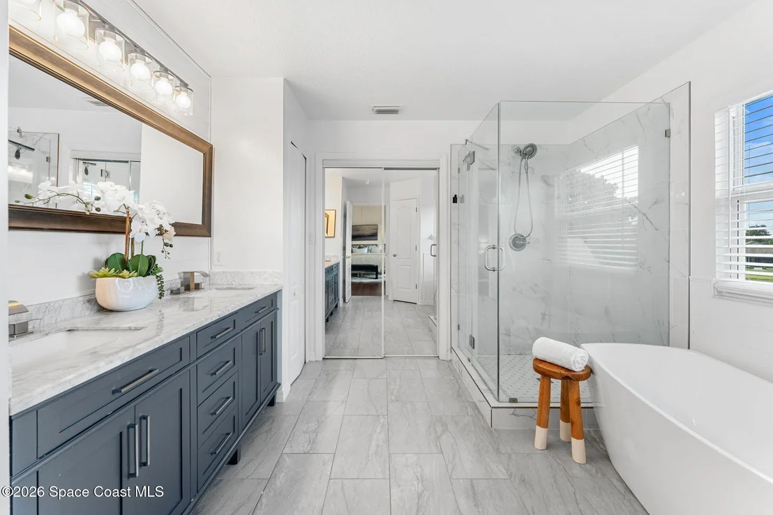 Photo of 981 Shaw Circle