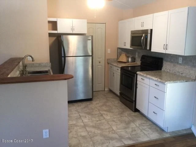 Photo of 6487 Banyan Street