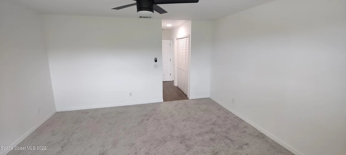Photo of Unit 1231 at 305 Tangle Run Boulevard