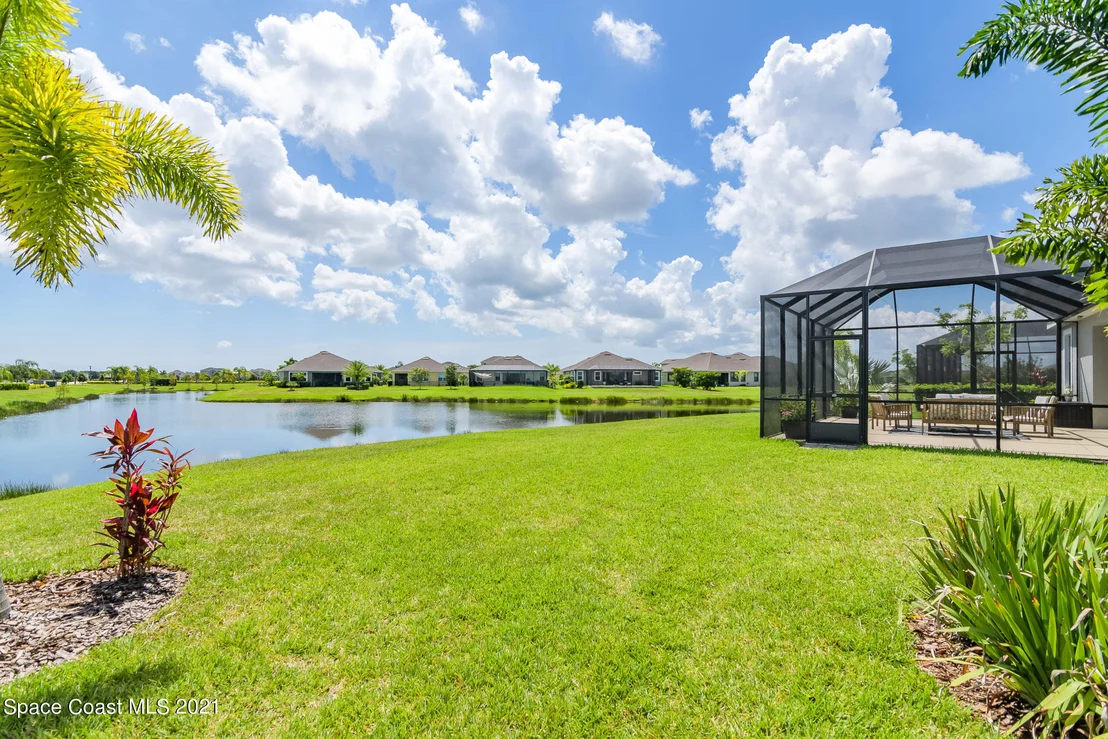 Photo of 7407 Bluemink Lane