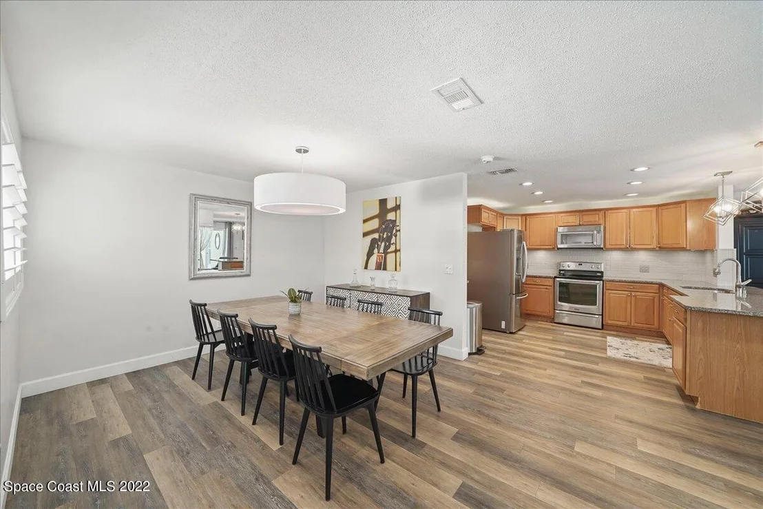 Photo of 608 Oak Ridge Drive