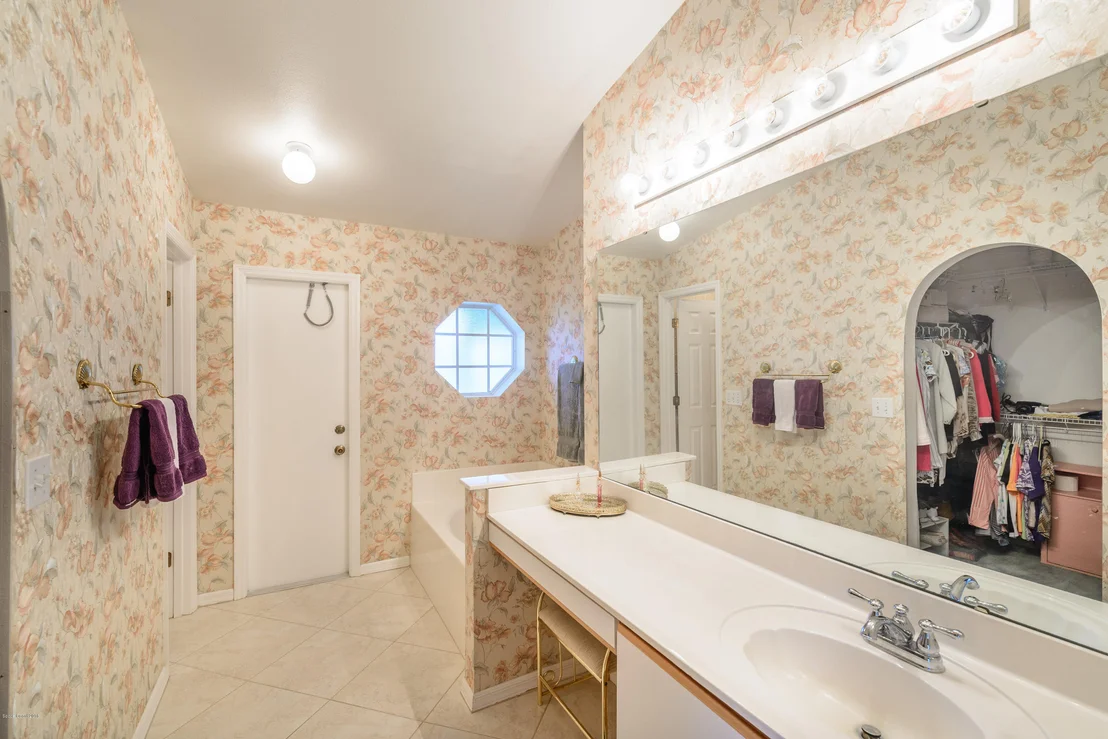 Photo of 340 Wickham Lakes Drive