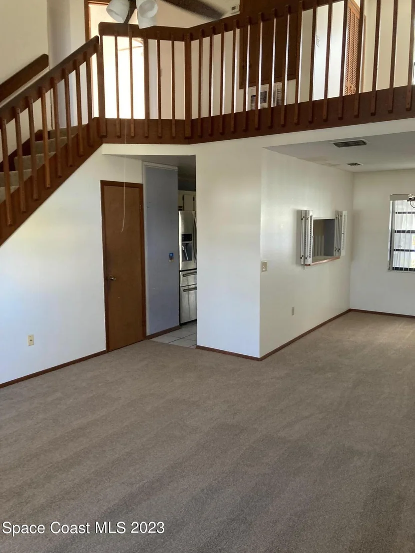 Photo of 1533 Dandelion Drive