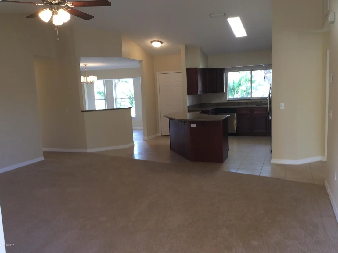 Photo of 6361 Hudson Road