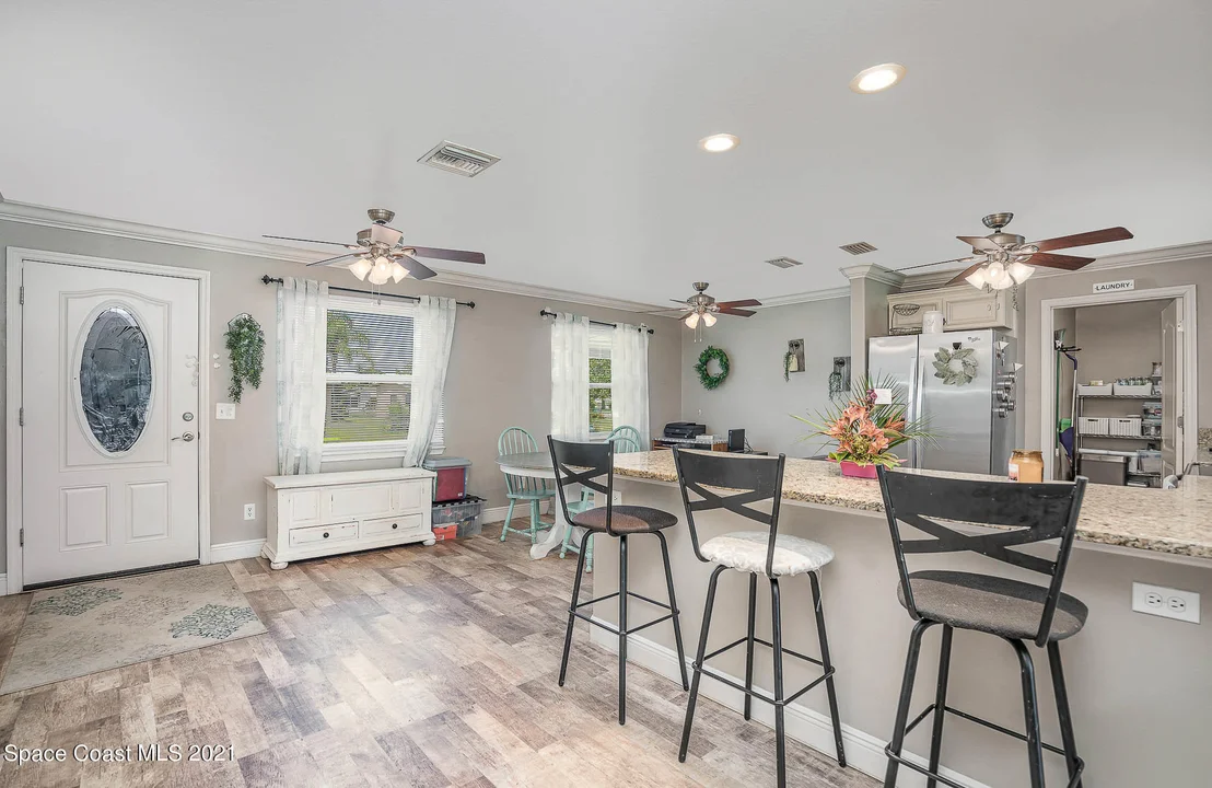 Photo of 1075 Judith Terrace