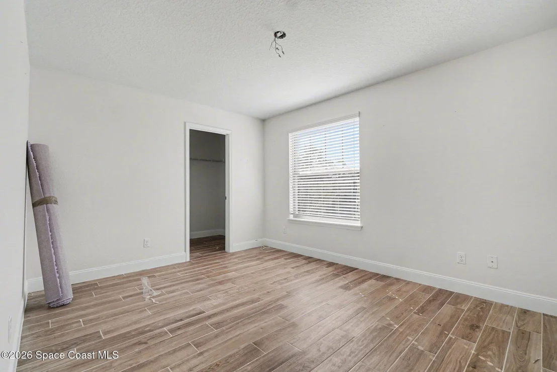 Photo of 406 Capron Ash Loop