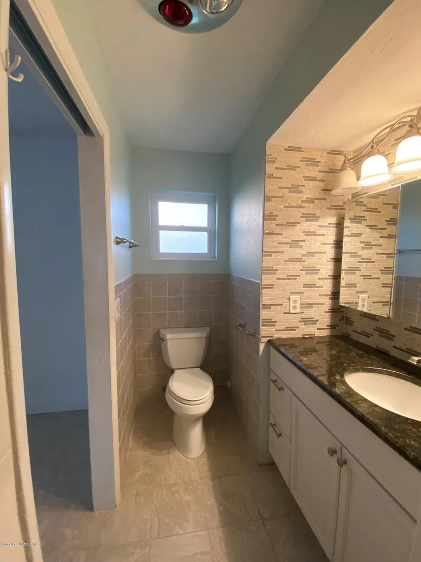 Photo of 787 Chickasaw Avenue