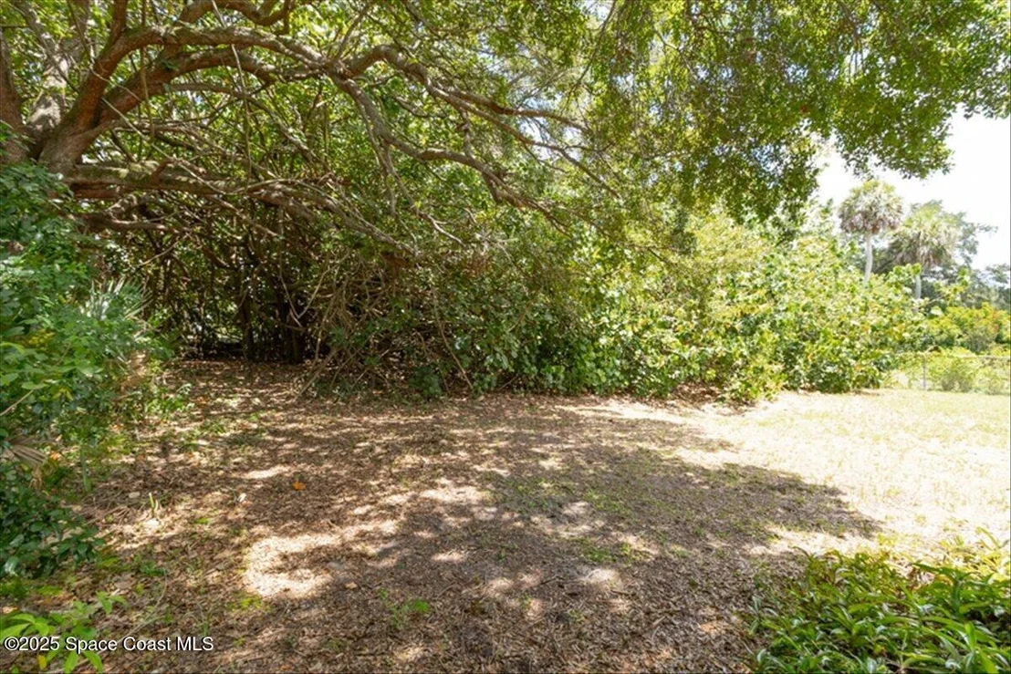 Photo of 1020 Seminole Drive