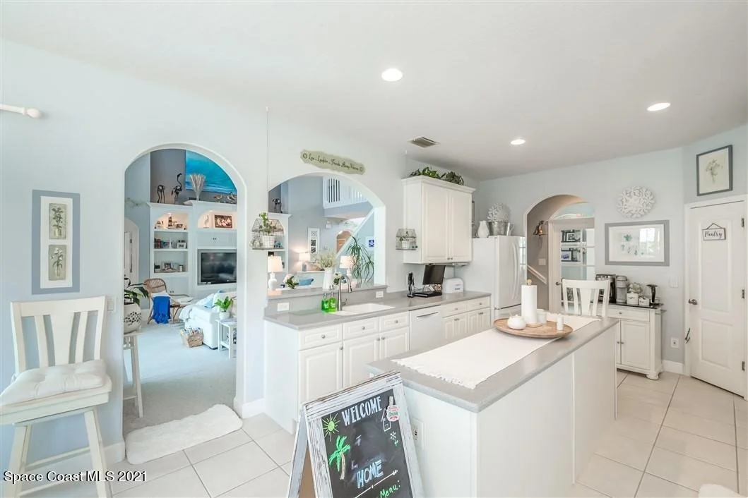 Photo of 3566 Peninsula Circle