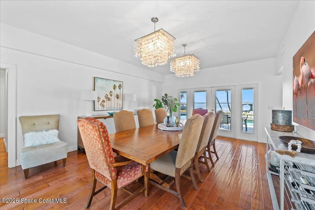 Photo of 408 Riverside Drive