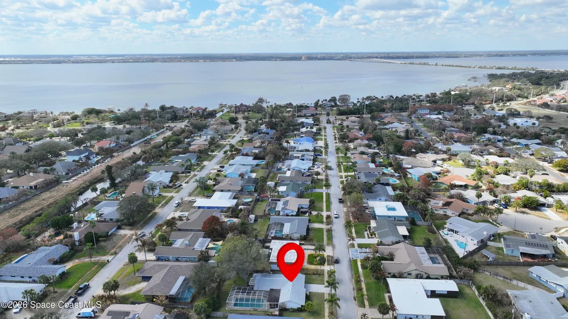 Photo of 215 Sand Pine Road