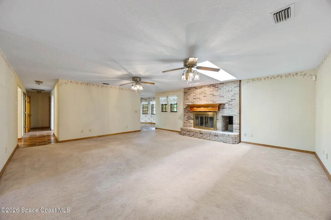 Photo of 3880 Ponderosa Road