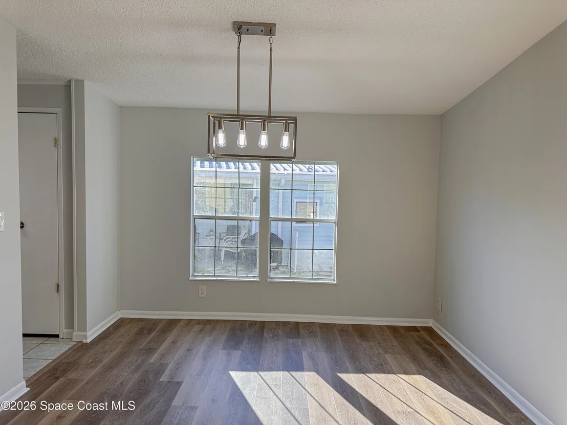 Photo of 606 Dolphin Circle