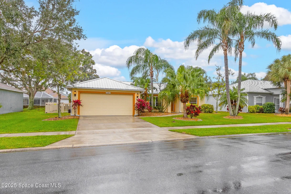 Photo of 973 Del Mar Circle