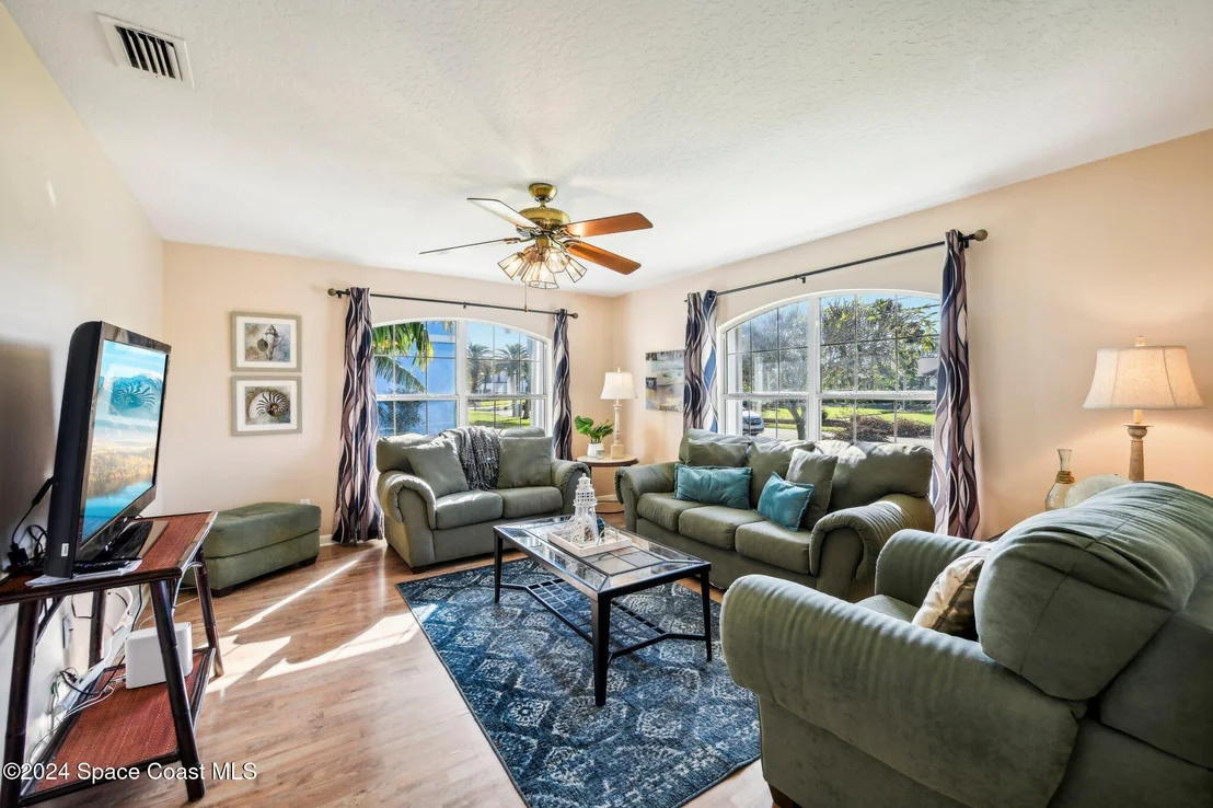 Photo of 218 Fifth Avenue