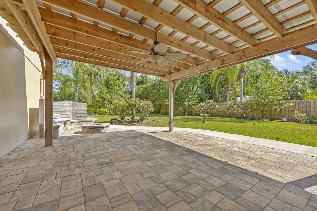 Photo of 8552 Sylvan Drive