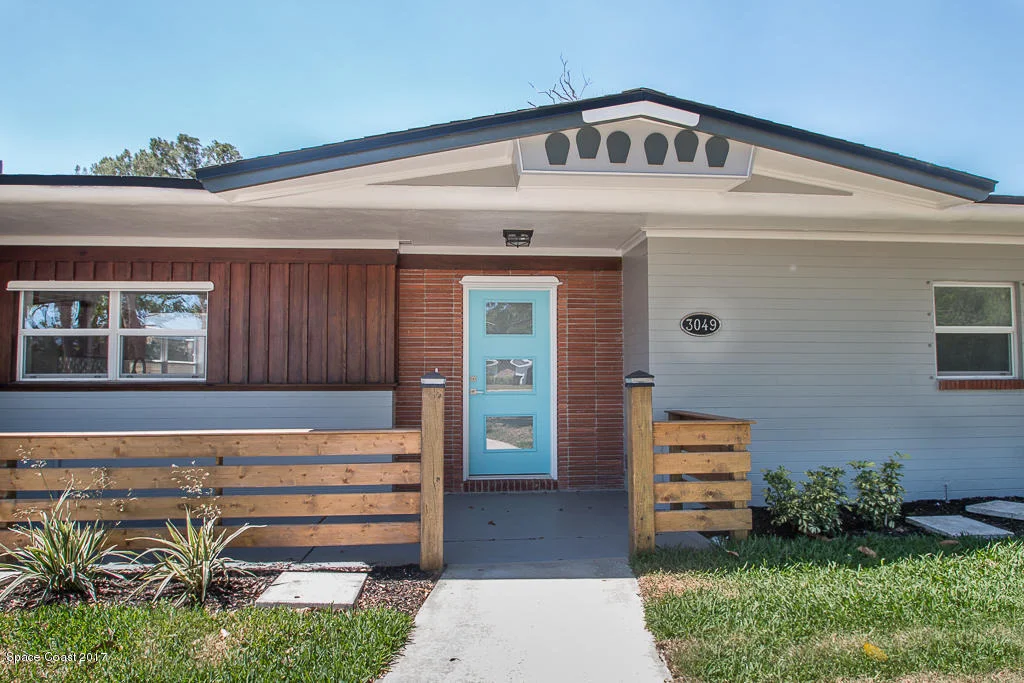 Photo of 3049 Moss Drive