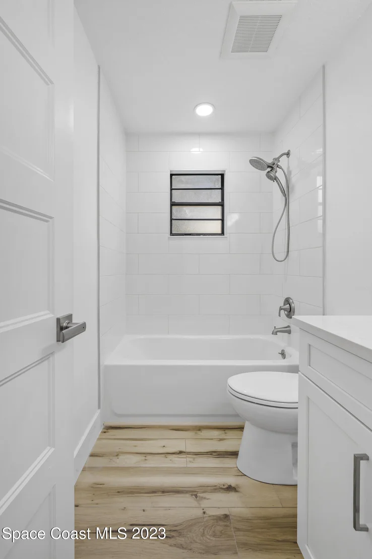 Photo of 293 Spring Street