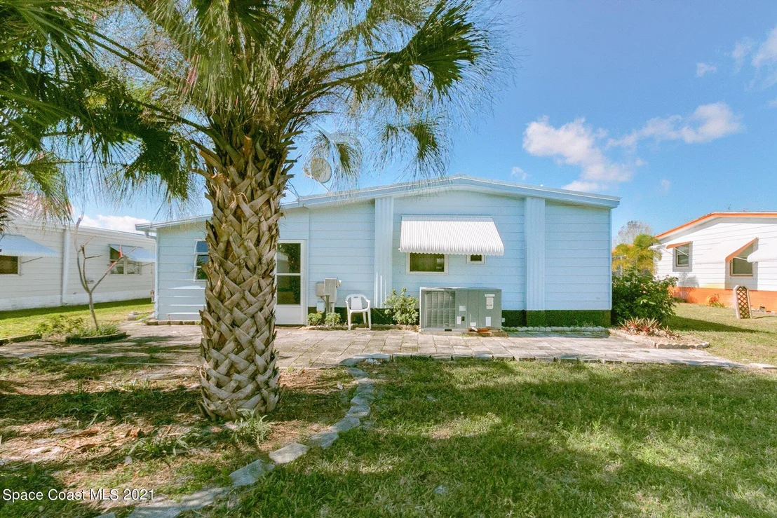 Photo of 566 Jennifer Circle