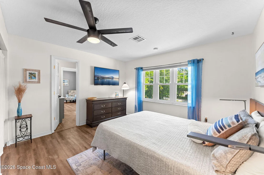 Photo of 56 Grandview Boulevard
