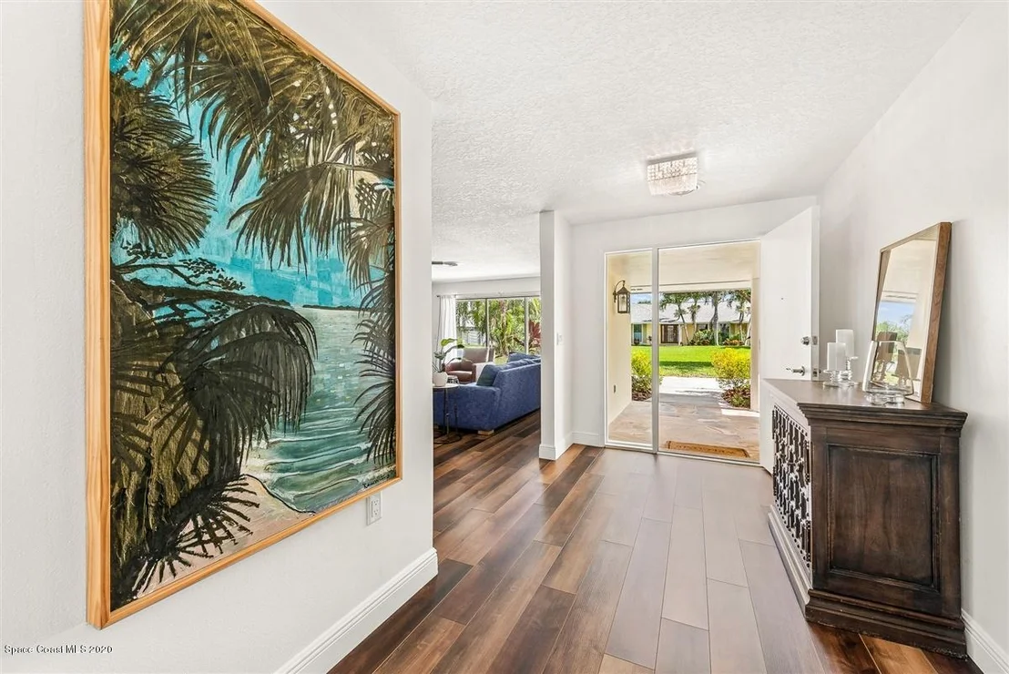 Photo of 705 Hibiscus Trail