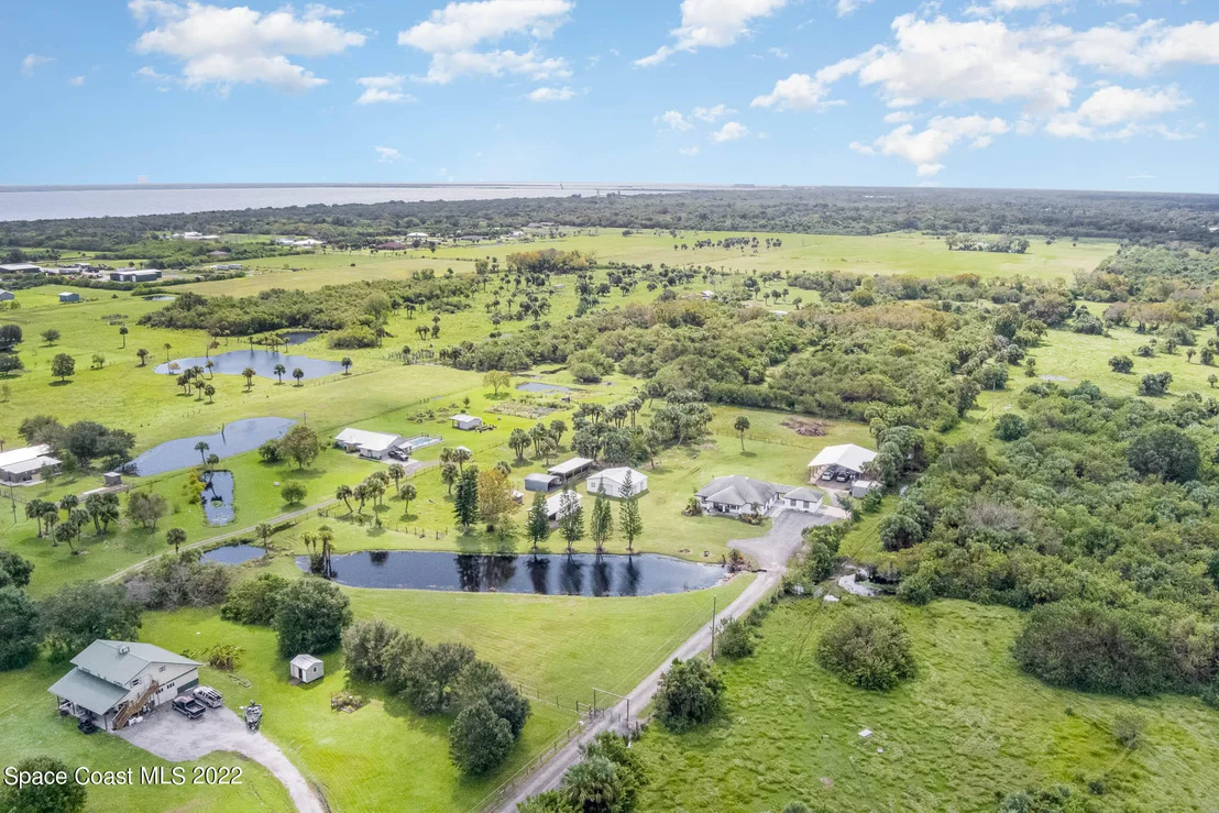 Photo of 3215 Lionel Road